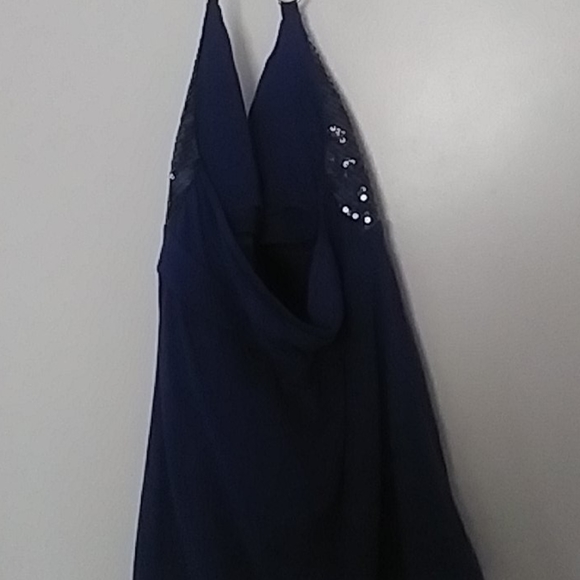 Top - Picture 3 of 3